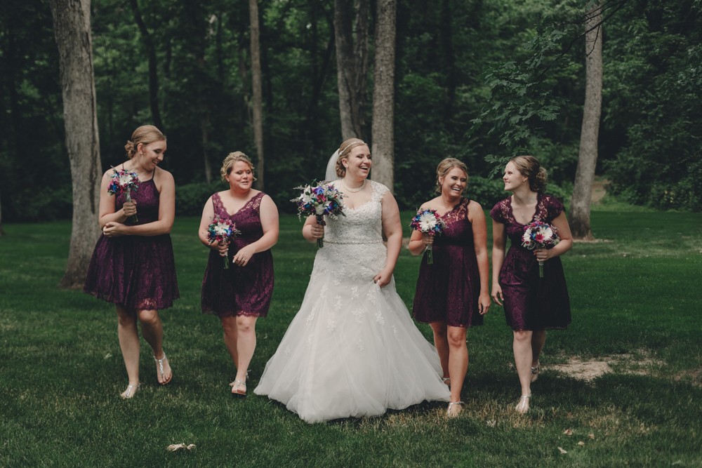 Bright, bold Summer wedding at Kilbuck Creek photographed by Sara Anne Johnson 