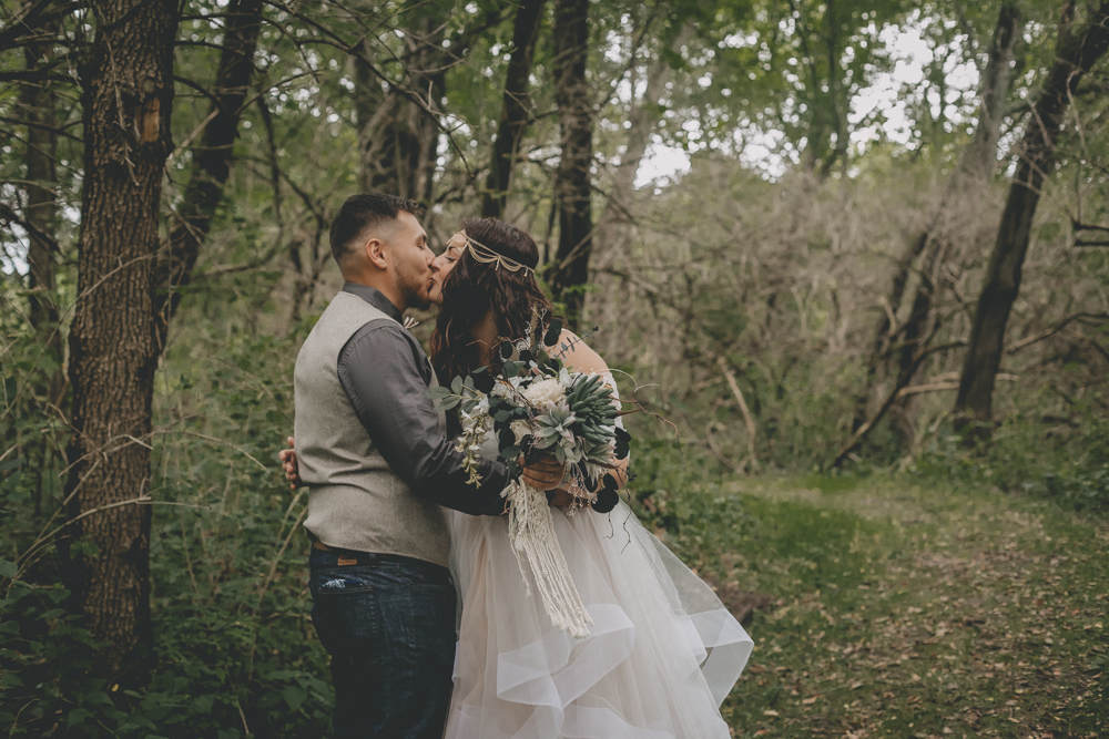 Private, intimate Northern Illinois elopement style wedding in the woods with vintage rental furniture, The Noble Cakery, and a blush wedding gown - by Sara Anne Johnson. Sara Johnson Photography