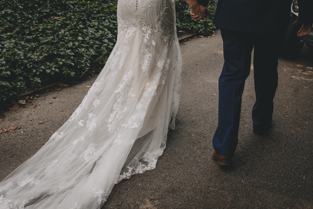 Romantic champagne blush and navy September wedding at Rockford Bank and Trust Pavilion in Rockford Il photographed by Sara Anne Johnson